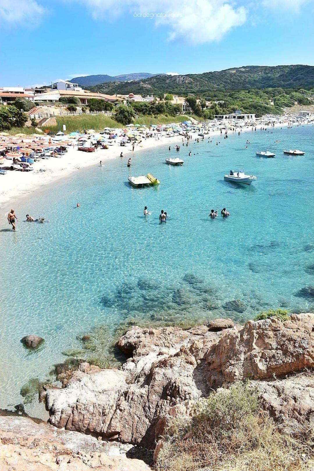 Vista Tramonto Isola Rossa A Due Passi Dalla Spiaggia Villa Exterior photo